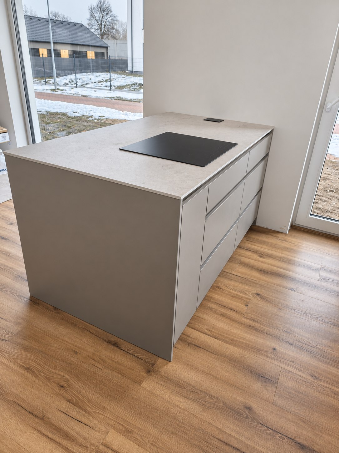 Kuchyň s ostrůvkem – další pohled